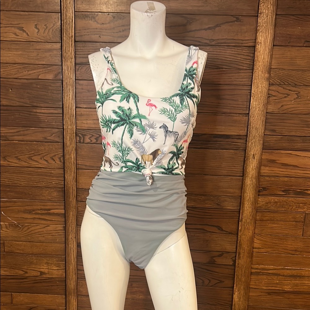 Zaful Lion Print Tropical Top